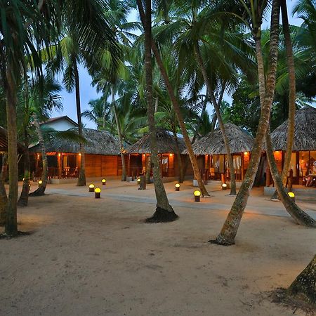 Thejan Beach Cabanas Bentota Exterior photo