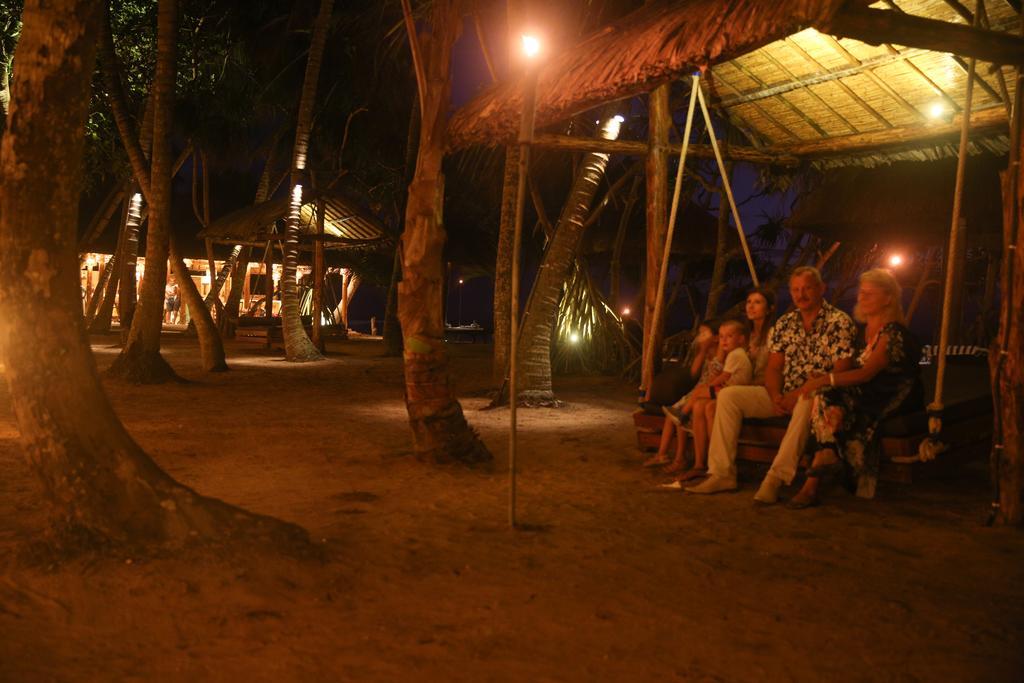 Thejan Beach Cabanas Bentota Exterior photo