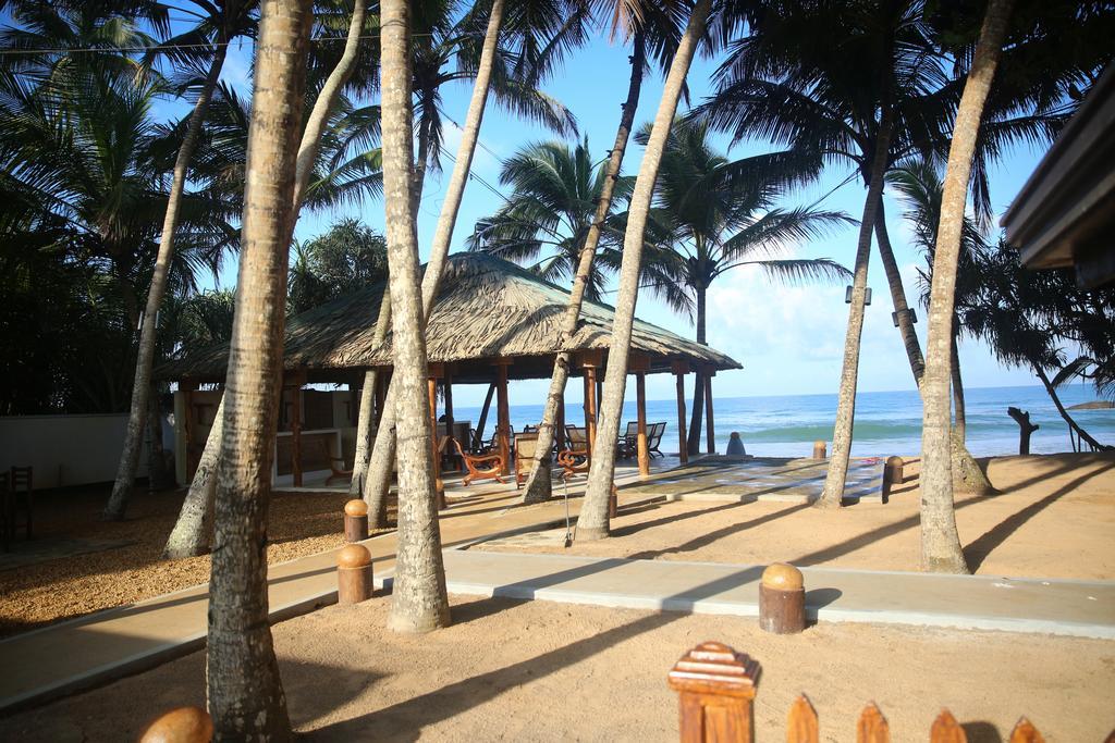 Thejan Beach Cabanas Bentota Exterior photo